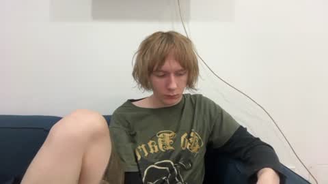 Snapshot of saintfawn chatting on July 12, 2026, 3:14 pm saintfawn online show from July 12, 2026, 3:14 pm