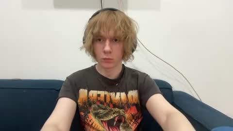Snapshot of saintfawn chatting on July 29, 2026, 4:27 pm saintfawn online show from July 29, 2026, 4:27 pm