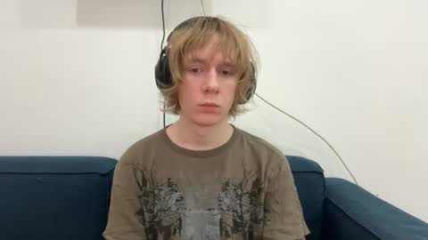 Snapshot of saintfawn chatting on July 31, 2026, 4:06 pm saintfawn online show from July 31, 2026, 4:06 pm