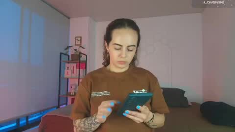 Snapshot of sairy_ chatting on June 8, 2026, 11:05 pm sairy_ online show from June 8, 2026, 11:05 pm