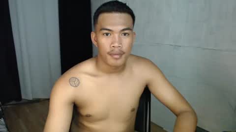 Snapshot of saj_taylor chatting on October 4, 2025, 1:09 pm Taylor online show from October 4, 2025, 1:09 pm