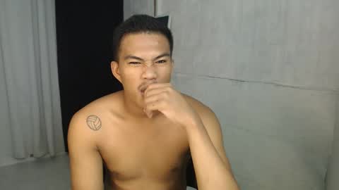 Snapshot of saj_taylor chatting on October 26, 2025, 3:40 pm Taylor online show from October 26, 2025, 3:40 pm