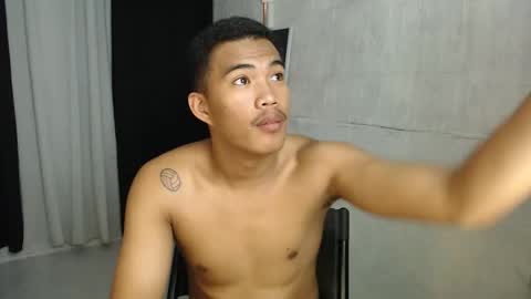 Snapshot of saj_taylor chatting on October 28, 2025, 7:01 am Taylor online show from October 28, 2025, 7:01 am