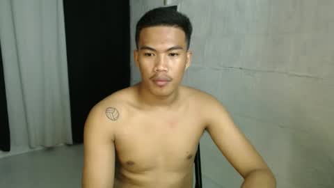 Snapshot of saj_taylor chatting on December 18, 2025, 6:14 pm Taylor online show from December 18, 2025, 6:14 pm