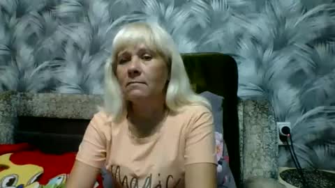 sakura_blonde online show from October 10, 2025, 7:35 pm