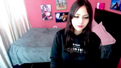 sakuraamimi online show from June 28, 2026, 11:49 am