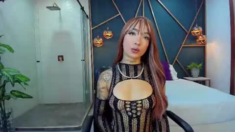 Snapshot of salem_rose chatting on June 11, 2026, 8:07 pm salem online show from June 11, 2026, 8:07 pm