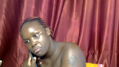 Snapshot of sally_bee1 chatting on June 29, 2026, 7:14 am sally_bee1 online show from June 29, 2026, 7:14 am