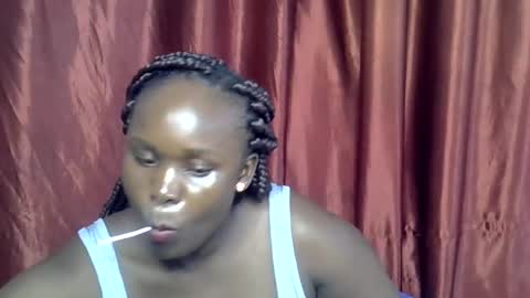 Snapshot of sally_bee1 chatting on July 8, 2026, 4:11 pm sally_bee1 online show from July 8, 2026, 4:11 pm