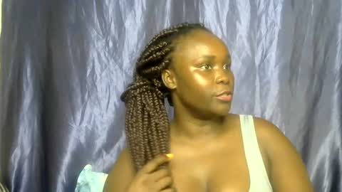Snapshot of sally_bee1 chatting on July 18, 2026, 12:31 pm sally_bee1 online show from July 18, 2026, 12:31 pm