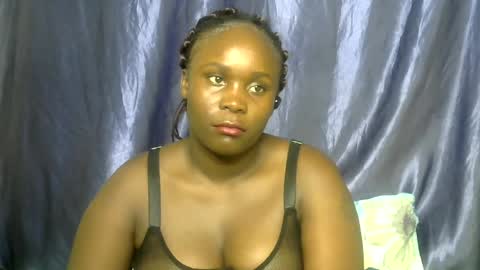 Snapshot of sally_bee1 chatting on July 23, 2026, 6:33 am sally_bee1 online show from July 23, 2026, 6:33 am
