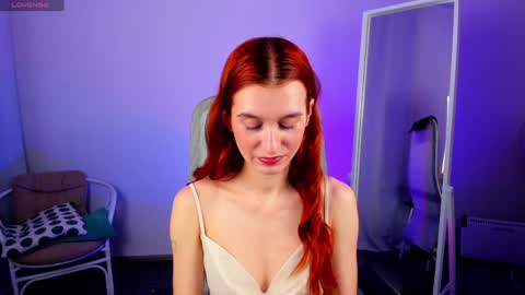 Snapshot of sallybiscuit chatting on January 10, 2025, 1:20 pm Sally online show from January 10, 2025, 1:20 pm