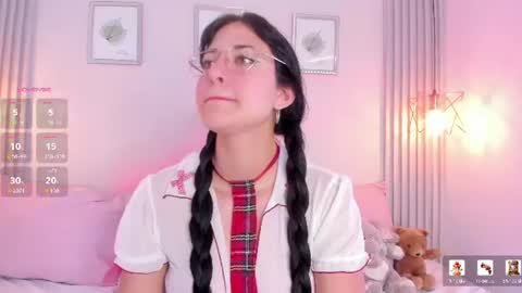 Snapshot of sallyrosee_ chatting on July 18, 2026, 3:49 pm Sally online show from July 18, 2026, 3:49 pm