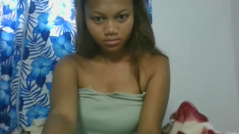 Snapshot of sallywett chatting on February 24, 2025, 4:27 am SallyWett online show from February 24, 2025, 4:27 am