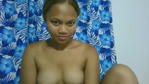 Snapshot of sallywett chatting on February 26, 2025, 7:05 pm SallyWett online show from February 26, 2025, 7:05 pm