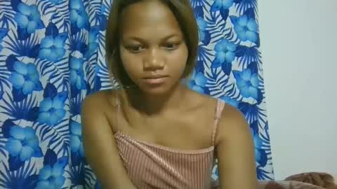 Snapshot of sallywett chatting on February 27, 2025, 2:42 am SallyWett online show from February 27, 2025, 2:42 am