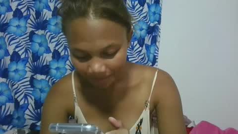 Snapshot of sallywett chatting on March 3, 2025, 7:06 pm SallyWett online show from March 3, 2025, 7:06 pm