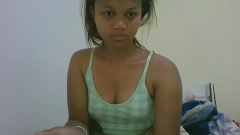 Snapshot of sallywett chatting on October 28, 2025, 3:10 am SallyWett online show from October 28, 2025, 3:10 am