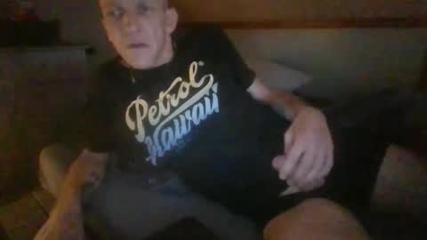 Snapshot of salmo6 chatting on December 18, 2025, 5:57 am salmo6 online show from December 18, 2025, 5:57 am