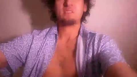 Snapshot of salmonman1305 chatting on February 18, 2025, 2:38 am salmonman1305 online show from February 18, 2025, 2:38 am