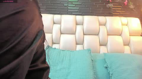 salome online show from April 25, 2026, 2:47 pm