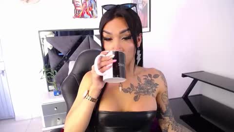 Snapshot of salo_hot01 chatting on November 9, 2025, 2:48 pm SALO HOT online show from November 9, 2025, 2:48 pm