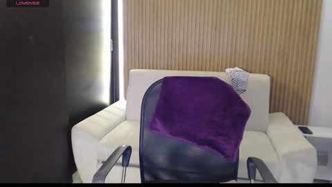 Salome online show from February 9, 2026, 10:47 pm