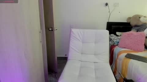 Salome online show from February 4, 2026, 3:29 pm