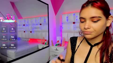 Snapshot of salome_rouse chatting on February 28, 2025, 8:39 pm Salome Rose online show from February 28, 2025, 8:39 pm