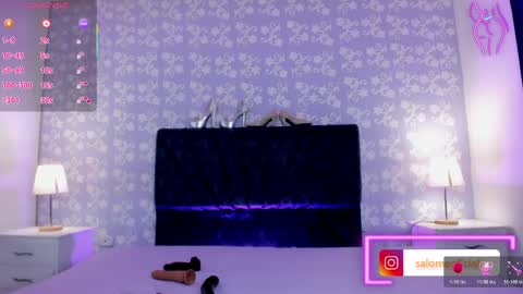 salome_simonz online show from April 30, 2026, 8:37 pm