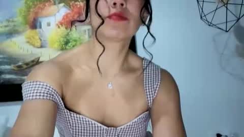 Salome  online show from May 29, 2026, 10:57 am