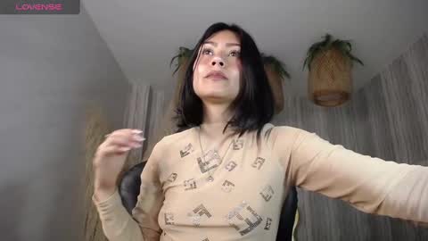 Snapshot of salome_stockman_sub chatting on February 4, 2025, 11:06 pm Salome online show from February 4, 2025, 11:06 pm