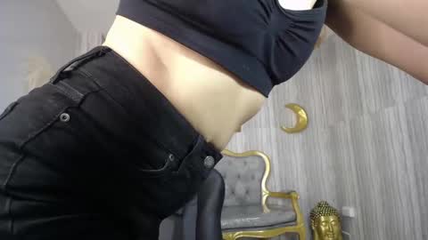 Snapshot of salome_stockman_sub chatting on February 13, 2025, 11:37 pm Salome online show from February 13, 2025, 11:37 pm