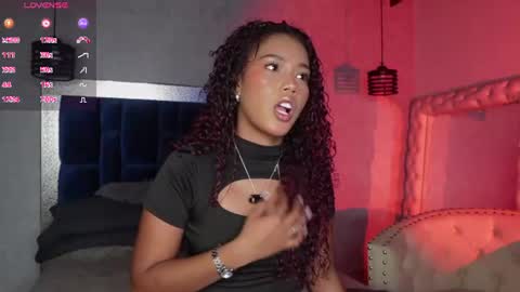 Snapshot of salome_williamss chatting on July 23, 2026, 1:42 pm Salome online show from July 23, 2026, 1:42 pm