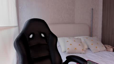 Snapshot of salomee_11 chatting on February 2, 2025, 7:46 pm salo online show from February 2, 2025, 7:46 pm