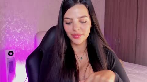 Snapshot of salomee_11 chatting on February 20, 2025, 6:39 am salo online show from February 20, 2025, 6:39 am