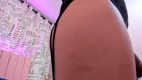 Snapshot of salomee_foxx_ chatting on December 22, 2024, 2:39 am Salome online show from December 22, 2024, 2:39 am