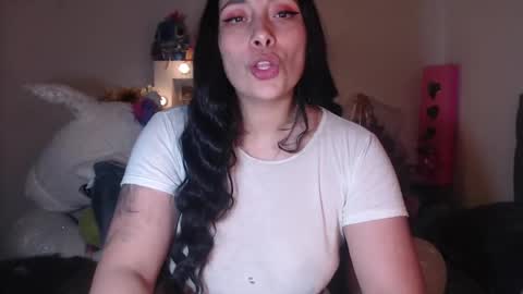 Snapshot of salomefox2 chatting on December 18, 2024, 4:31 am yenny online show from December 18, 2024, 4:31 am