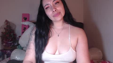 Snapshot of salomefox2 chatting on February 11, 2025, 7:23 am yenny online show from February 11, 2025, 7:23 am