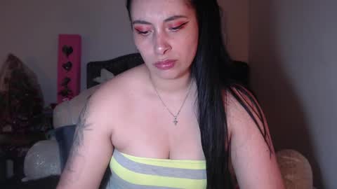 Snapshot of salomefox2 chatting on March 4, 2025, 4:17 am yenny online show from March 4, 2025, 4:17 am