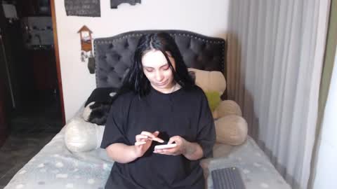 yenny online show from May 7, 2026, 3:12 am