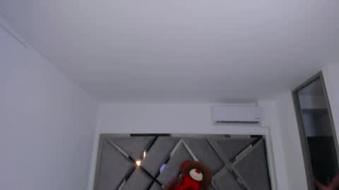 Snapshot of salommecruz01 chatting on May 20, 2026, 3:02 am Salomme Cruz online show from May 20, 2026, 3:02 am