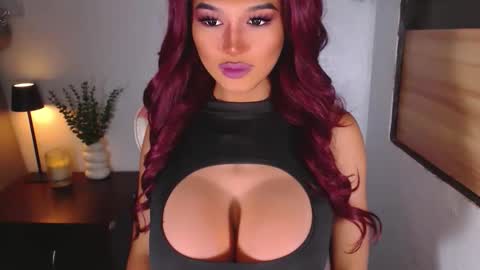 salsalita_claire online show from April 19, 2026, 6:10 pm