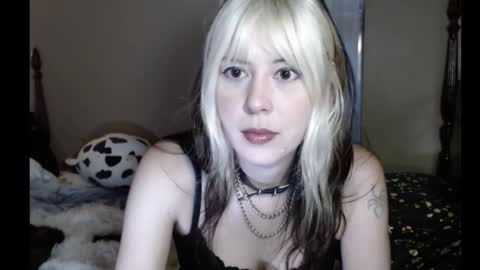 Carmen online show from October 25, 2025, 10:59 pm