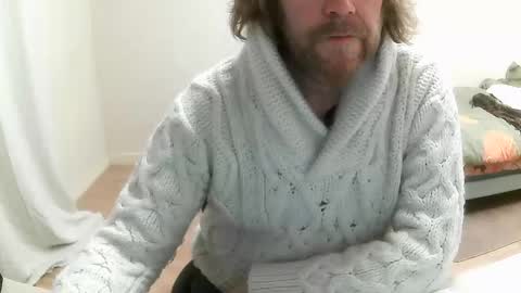 Saltimbanquier  Salt  ou  Banquier  online show from February 4, 2025, 8:13 am