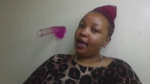 Snapshot of salty_surprise_ chatting on March 11, 2025, 8:53 pm salty_surprise_ online show from March 11, 2025, 8:53 pm