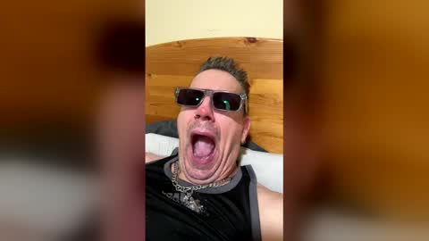 saltydoggy43931 online show from March 4, 2026, 6:41 am