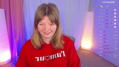 Snapshot of salut_love chatting on January 12, 2025, 1:37 pm Ruby online show from January 12, 2025, 1:37 pm