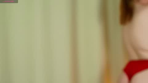 Snapshot of salut_love chatting on January 23, 2025, 3:43 pm Ruby online show from January 23, 2025, 3:43 pm