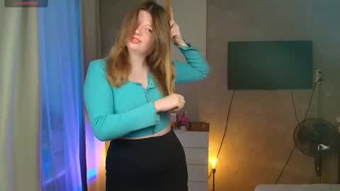 Snapshot of salut_love chatting on November 29, 2025, 10:29 am Ruby online show from November 29, 2025, 10:29 am